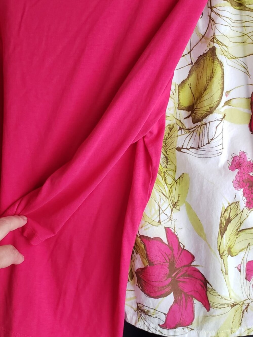 2 pieces!!  Louben II  Floral Skirt size large & Joie pink long sleeve t-shirt